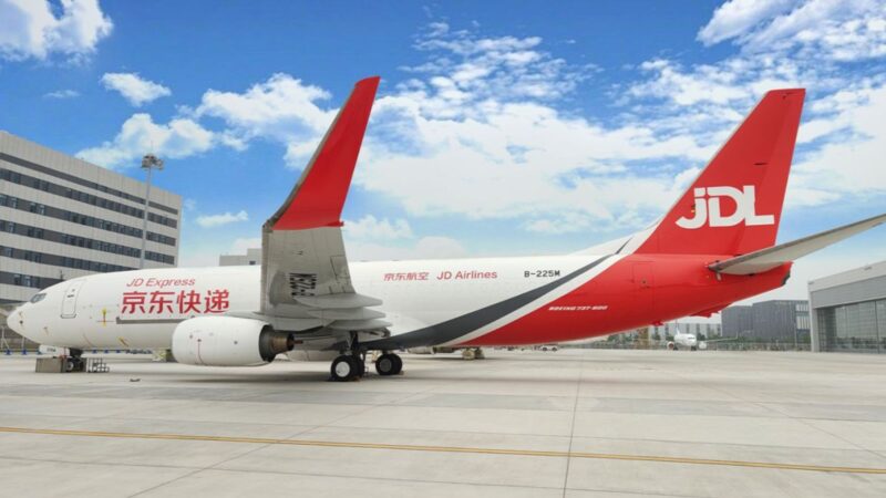 Aviation lessor AerCap Holdings N.V. (AerCap) has signed lease agreements for four 737-800 Boeing Converted Freighter (BCF) aircraft with JD Airlines, the cargo airline of JD Logistics.