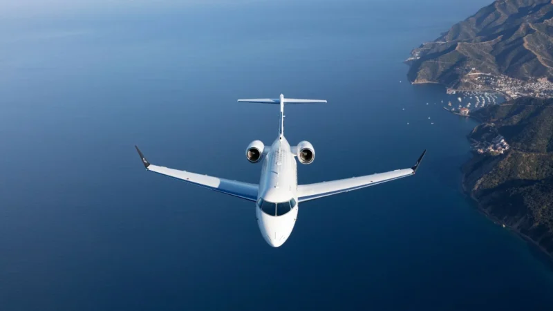 Canadian aircraft manufacturer, Bombardier, has celebrated a major milestone in business aviation with the delivery of its 1,000th super-midsize business jet, a Challenger 3500.