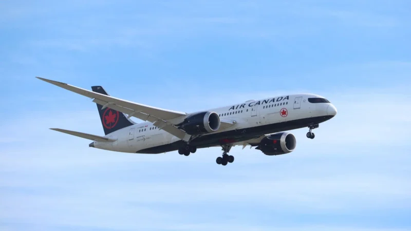 Air France Industries KLM Engineering & Maintenance (AFI KLM E&M) and Air Canada have signed a landmark 10-year contract for the component support of 58 Boeing 787 Dreamliner aircraft.