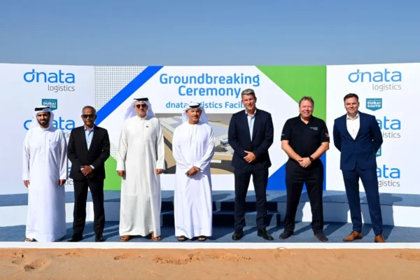 dnata’s leading global freight forwarder and logistics services provider, dnata Logistics, has broken ground on a new US$ 27 million, 57,000 sqm warehouse in Dubai South, the largest single-urban master development focusing on aviation, logistics and real estate.